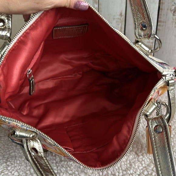 Coach Poppy Dream Multi Signature Optic Soulder Glam Tote Bag With Embro… - Picture 9 of 12